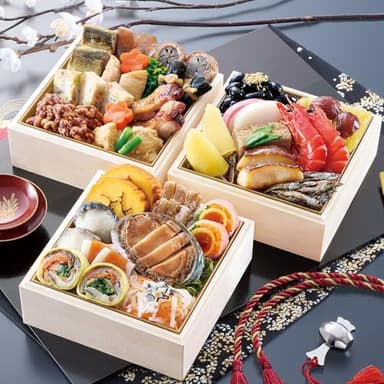 【冷蔵 盛付済 おせち 解凍不要】京都東山 料亭「道楽」監修おせち 都春錦 [三段重 31品目 約2人前] 12/31日お届け※内容は昨年の情報